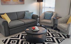 Apartment 70 - 1 On York